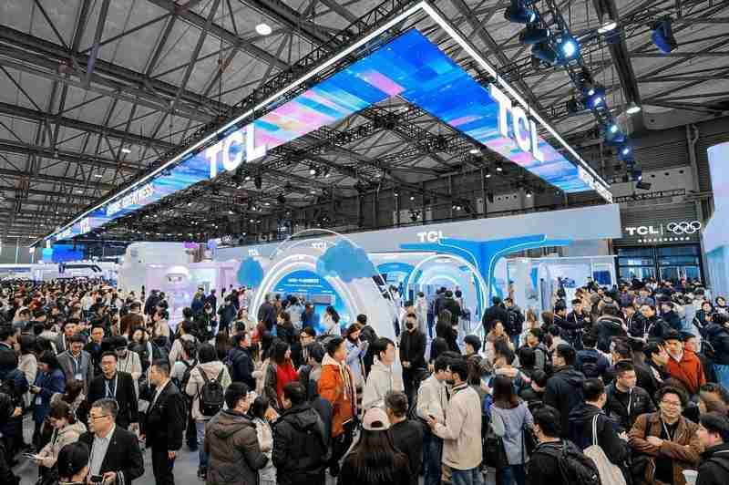 TCL空调亮相AWE2026；AI驱动下重塑空气体验，从单一调节到全域智慧解决方案。