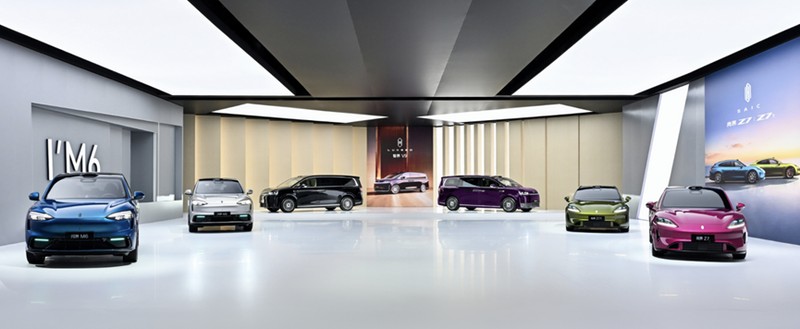  896线激光雷达普及主流价位；鸿蒙智行三车齐发力，覆盖SUV轿跑MPV。 汽车科技