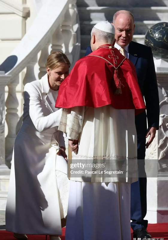  四百年光阴流转：一场跨越世纪的王室礼仪教科书 文化旅游