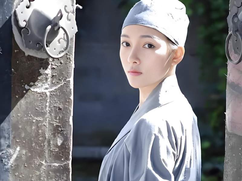  从佛门到红尘：《西江月》中的礼教突围与文本解构 文化旅游