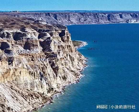  北疆大环线十日深度攻略：一条环线串起新疆最精华的景观大道 文化旅游