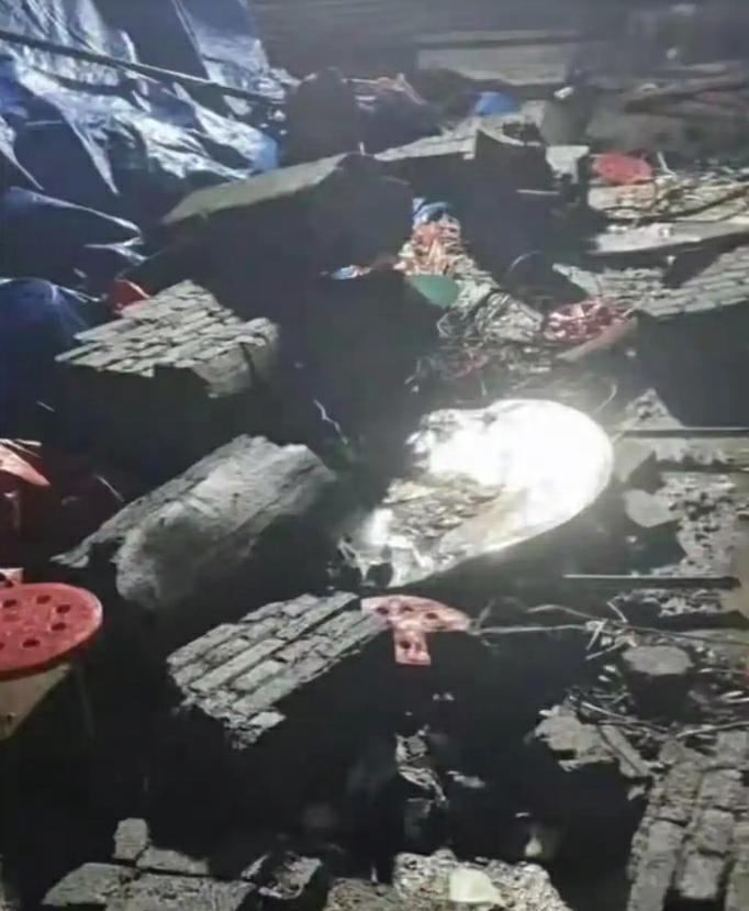  【技术深度】云南丧宴墙体倒塌事故的结构性缺陷与责任认定困境 新闻